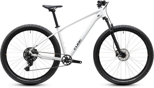 Cube Aim ONE metallicwhite'n'black Gr&ouml;&szlig;e: XL