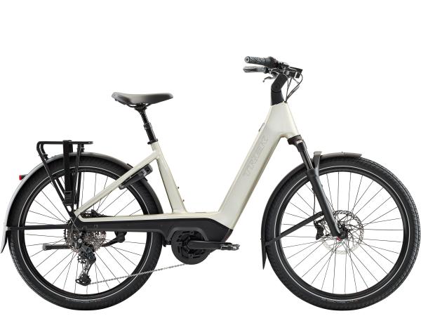 Trek Charter+ 5 R10 800 LS M Lunar Silver